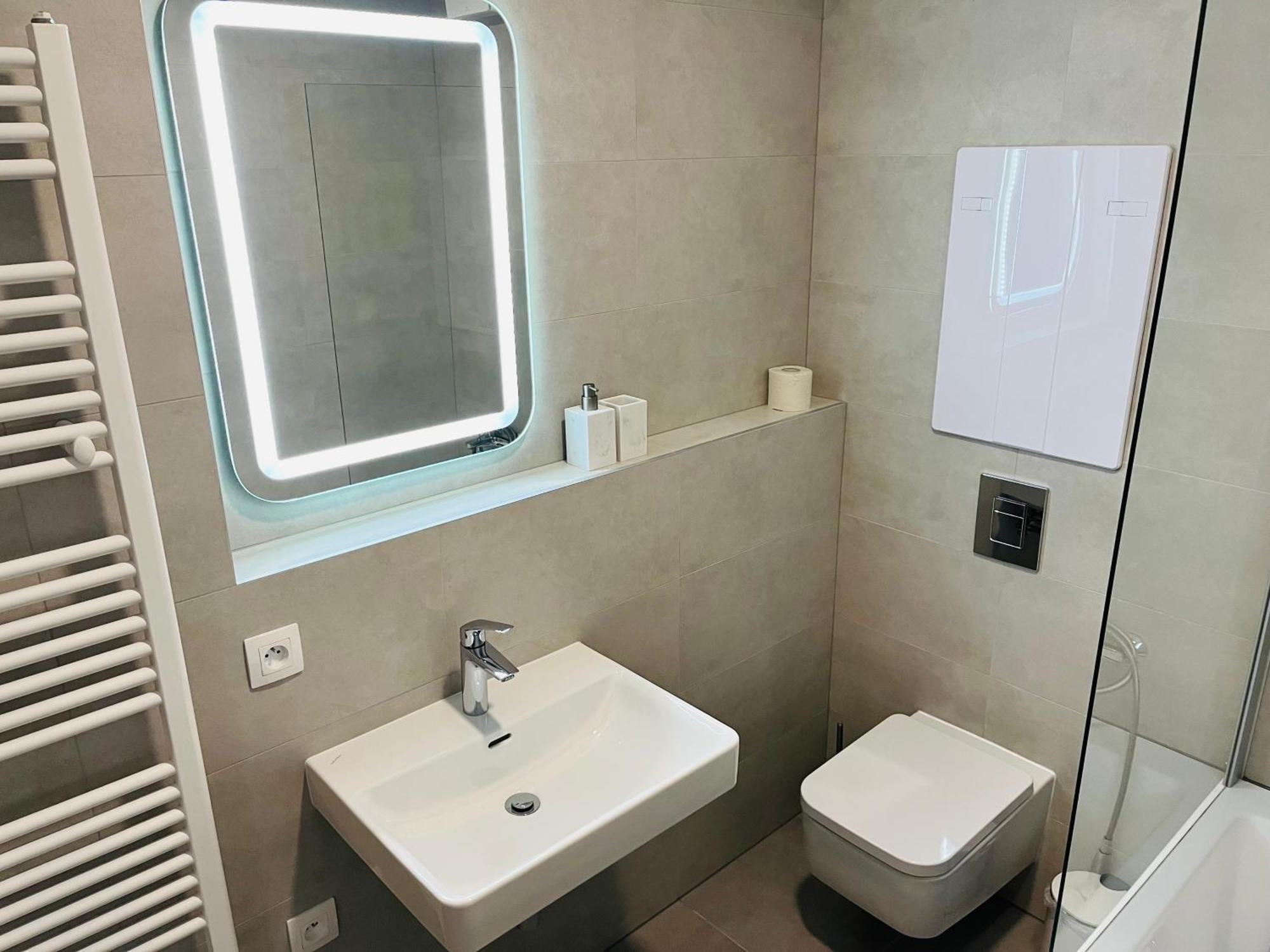 Apartament Apartman Sitka Trenčín Zewnętrze zdjęcie